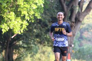 BIB: 7267
                            <button type="button" onclick="openModal(7195208)" class="btn btn-primary btn-sm float-right btn-popup" data-toggle="modal" data-target=".modal-high-quality">
                        <i class="fas fa-shopping-cart"></i> Add to Cart
                    </button>
                                            <button type="button" onclick="isThisMe(7195208, true)" class="btn btn-success btn-sm float-right btn-popup btn-isme hidden" data-toggle="tooltip" data-placement="bottom" title="นี่คือรูปของคุณใช่ไหม คลิกที่นี่เพื่อเอาเข้าอัลบั้ม">
                        <i class="fas fa-plus"></i> Add to album
                    </button>
                    <button type="button" onclick="isThisMe(7195208, false)" class="btn btn-warning btn-sm float-right btn-popup btn-isnotme hidden">
                        <i class="fas fa-ban"></i> Remove from album
                    </button>