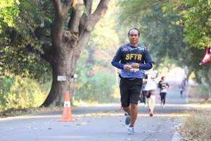 BIB: 
                            <button type="button" onclick="openModal(7200554)" class="btn btn-primary btn-sm float-right btn-popup" data-toggle="modal" data-target=".modal-high-quality">
                        <i class="fas fa-shopping-cart"></i> Add to Cart
                    </button>
                                            <button type="button" onclick="isThisMe(7200554, true)" class="btn btn-success btn-sm float-right btn-popup btn-isme hidden" data-toggle="tooltip" data-placement="bottom" title="นี่คือรูปของคุณใช่ไหม คลิกที่นี่เพื่อเอาเข้าอัลบั้ม">
                        <i class="fas fa-plus"></i> Add to album
                    </button>
                    <button type="button" onclick="isThisMe(7200554, false)" class="btn btn-warning btn-sm float-right btn-popup btn-isnotme hidden">
                        <i class="fas fa-ban"></i> Remove from album
                    </button>