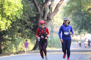 BIB: 340
                            <button type="button" onclick="openModal(7198345)" class="btn btn-primary btn-sm float-right btn-popup" data-toggle="modal" data-target=".modal-high-quality">
                        <i class="fas fa-shopping-cart"></i> Add to Cart
                    </button>
                                            <button type="button" onclick="isThisMe(7198345, true)" class="btn btn-success btn-sm float-right btn-popup btn-isme hidden" data-toggle="tooltip" data-placement="bottom" title="นี่คือรูปของคุณใช่ไหม คลิกที่นี่เพื่อเอาเข้าอัลบั้ม">
                        <i class="fas fa-plus"></i> Add to album
                    </button>
                    <button type="button" onclick="isThisMe(7198345, false)" class="btn btn-warning btn-sm float-right btn-popup btn-isnotme hidden">
                        <i class="fas fa-ban"></i> Remove from album
                    </button>