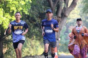 BIB: 2281, 282
                            <button type="button" onclick="openModal(7196023)" class="btn btn-primary btn-sm float-right btn-popup" data-toggle="modal" data-target=".modal-high-quality">
                        <i class="fas fa-shopping-cart"></i> Add to Cart
                    </button>
                                            <button type="button" onclick="isThisMe(7196023, true)" class="btn btn-success btn-sm float-right btn-popup btn-isme hidden" data-toggle="tooltip" data-placement="bottom" title="นี่คือรูปของคุณใช่ไหม คลิกที่นี่เพื่อเอาเข้าอัลบั้ม">
                        <i class="fas fa-plus"></i> Add to album
                    </button>
                    <button type="button" onclick="isThisMe(7196023, false)" class="btn btn-warning btn-sm float-right btn-popup btn-isnotme hidden">
                        <i class="fas fa-ban"></i> Remove from album
                    </button>