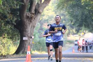 BIB: 7066
                            <button type="button" onclick="openModal(7196640)" class="btn btn-primary btn-sm float-right btn-popup" data-toggle="modal" data-target=".modal-high-quality">
                        <i class="fas fa-shopping-cart"></i> Add to Cart
                    </button>
                                            <button type="button" onclick="isThisMe(7196640, true)" class="btn btn-success btn-sm float-right btn-popup btn-isme hidden" data-toggle="tooltip" data-placement="bottom" title="นี่คือรูปของคุณใช่ไหม คลิกที่นี่เพื่อเอาเข้าอัลบั้ม">
                        <i class="fas fa-plus"></i> Add to album
                    </button>
                    <button type="button" onclick="isThisMe(7196640, false)" class="btn btn-warning btn-sm float-right btn-popup btn-isnotme hidden">
                        <i class="fas fa-ban"></i> Remove from album
                    </button>