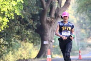 BIB: 7233
                            <button type="button" onclick="openModal(7193077)" class="btn btn-primary btn-sm float-right btn-popup" data-toggle="modal" data-target=".modal-high-quality">
                        <i class="fas fa-shopping-cart"></i> Add to Cart
                    </button>
                                            <button type="button" onclick="isThisMe(7193077, true)" class="btn btn-success btn-sm float-right btn-popup btn-isme hidden" data-toggle="tooltip" data-placement="bottom" title="นี่คือรูปของคุณใช่ไหม คลิกที่นี่เพื่อเอาเข้าอัลบั้ม">
                        <i class="fas fa-plus"></i> Add to album
                    </button>
                    <button type="button" onclick="isThisMe(7193077, false)" class="btn btn-warning btn-sm float-right btn-popup btn-isnotme hidden">
                        <i class="fas fa-ban"></i> Remove from album
                    </button>