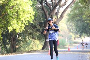 BIB: 7220
                            <button type="button" onclick="openModal(7201579)" class="btn btn-primary btn-sm float-right btn-popup" data-toggle="modal" data-target=".modal-high-quality">
                        <i class="fas fa-shopping-cart"></i> Add to Cart
                    </button>
                                            <button type="button" onclick="isThisMe(7201579, true)" class="btn btn-success btn-sm float-right btn-popup btn-isme hidden" data-toggle="tooltip" data-placement="bottom" title="นี่คือรูปของคุณใช่ไหม คลิกที่นี่เพื่อเอาเข้าอัลบั้ม">
                        <i class="fas fa-plus"></i> Add to album
                    </button>
                    <button type="button" onclick="isThisMe(7201579, false)" class="btn btn-warning btn-sm float-right btn-popup btn-isnotme hidden">
                        <i class="fas fa-ban"></i> Remove from album
                    </button>