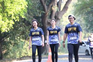 BIB: 018, 7084, 028
                            <button type="button" onclick="openModal(7200817)" class="btn btn-primary btn-sm float-right btn-popup" data-toggle="modal" data-target=".modal-high-quality">
                        <i class="fas fa-shopping-cart"></i> Add to Cart
                    </button>
                                            <button type="button" onclick="isThisMe(7200817, true)" class="btn btn-success btn-sm float-right btn-popup btn-isme hidden" data-toggle="tooltip" data-placement="bottom" title="นี่คือรูปของคุณใช่ไหม คลิกที่นี่เพื่อเอาเข้าอัลบั้ม">
                        <i class="fas fa-plus"></i> Add to album
                    </button>
                    <button type="button" onclick="isThisMe(7200817, false)" class="btn btn-warning btn-sm float-right btn-popup btn-isnotme hidden">
                        <i class="fas fa-ban"></i> Remove from album
                    </button>