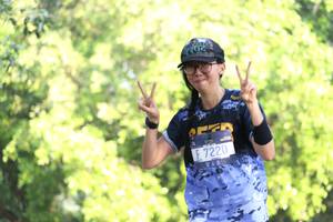 BIB: 7220
                            <button type="button" onclick="openModal(7201584)" class="btn btn-primary btn-sm float-right btn-popup" data-toggle="modal" data-target=".modal-high-quality">
                        <i class="fas fa-shopping-cart"></i> Add to Cart
                    </button>
                                            <button type="button" onclick="isThisMe(7201584, true)" class="btn btn-success btn-sm float-right btn-popup btn-isme hidden" data-toggle="tooltip" data-placement="bottom" title="นี่คือรูปของคุณใช่ไหม คลิกที่นี่เพื่อเอาเข้าอัลบั้ม">
                        <i class="fas fa-plus"></i> Add to album
                    </button>
                    <button type="button" onclick="isThisMe(7201584, false)" class="btn btn-warning btn-sm float-right btn-popup btn-isnotme hidden">
                        <i class="fas fa-ban"></i> Remove from album
                    </button>