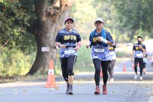 BIB: 17230, 9301
                            <button type="button" onclick="openModal(7202833)" class="btn btn-primary btn-sm float-right btn-popup" data-toggle="modal" data-target=".modal-high-quality">
                        <i class="fas fa-shopping-cart"></i> Add to Cart
                    </button>
                                            <button type="button" onclick="isThisMe(7202833, true)" class="btn btn-success btn-sm float-right btn-popup btn-isme hidden" data-toggle="tooltip" data-placement="bottom" title="นี่คือรูปของคุณใช่ไหม คลิกที่นี่เพื่อเอาเข้าอัลบั้ม">
                        <i class="fas fa-plus"></i> Add to album
                    </button>
                    <button type="button" onclick="isThisMe(7202833, false)" class="btn btn-warning btn-sm float-right btn-popup btn-isnotme hidden">
                        <i class="fas fa-ban"></i> Remove from album
                    </button>