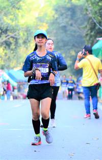 BIB: 015
                            <button type="button" onclick="openModal(7204796)" class="btn btn-primary btn-sm float-right btn-popup" data-toggle="modal" data-target=".modal-high-quality">
                        <i class="fas fa-shopping-cart"></i> Add to Cart
                    </button>
                                            <button type="button" onclick="isThisMe(7204796, true)" class="btn btn-success btn-sm float-right btn-popup btn-isme hidden" data-toggle="tooltip" data-placement="bottom" title="นี่คือรูปของคุณใช่ไหม คลิกที่นี่เพื่อเอาเข้าอัลบั้ม">
                        <i class="fas fa-plus"></i> Add to album
                    </button>
                    <button type="button" onclick="isThisMe(7204796, false)" class="btn btn-warning btn-sm float-right btn-popup btn-isnotme hidden">
                        <i class="fas fa-ban"></i> Remove from album
                    </button>