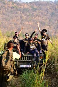 BIB: 3027
                            <button type="button" onclick="openModal(7204285)" class="btn btn-primary btn-sm float-right btn-popup" data-toggle="modal" data-target=".modal-high-quality">
                        <i class="fas fa-shopping-cart"></i> Add to Cart
                    </button>
                                            <button type="button" onclick="isThisMe(7204285, true)" class="btn btn-success btn-sm float-right btn-popup btn-isme hidden" data-toggle="tooltip" data-placement="bottom" title="นี่คือรูปของคุณใช่ไหม คลิกที่นี่เพื่อเอาเข้าอัลบั้ม">
                        <i class="fas fa-plus"></i> Add to album
                    </button>
                    <button type="button" onclick="isThisMe(7204285, false)" class="btn btn-warning btn-sm float-right btn-popup btn-isnotme hidden">
                        <i class="fas fa-ban"></i> Remove from album
                    </button>