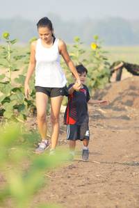 BIB: 
                            <button type="button" onclick="openModal(7169216)" class="btn btn-primary btn-sm float-right btn-popup" data-toggle="modal" data-target=".modal-high-quality">
                        <i class="fas fa-shopping-cart"></i> Add to Cart
                    </button>
                                            <button type="button" onclick="isThisMe(7169216, true)" class="btn btn-success btn-sm float-right btn-popup btn-isme hidden" data-toggle="tooltip" data-placement="bottom" title="นี่คือรูปของคุณใช่ไหม คลิกที่นี่เพื่อเอาเข้าอัลบั้ม">
                        <i class="fas fa-plus"></i> Add to album
                    </button>
                    <button type="button" onclick="isThisMe(7169216, false)" class="btn btn-warning btn-sm float-right btn-popup btn-isnotme hidden">
                        <i class="fas fa-ban"></i> Remove from album
                    </button>