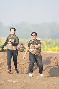 BIB: 3106
                            <button type="button" onclick="openModal(7169614)" class="btn btn-primary btn-sm float-right btn-popup" data-toggle="modal" data-target=".modal-high-quality">
                        <i class="fas fa-shopping-cart"></i> Add to Cart
                    </button>
                                            <button type="button" onclick="isThisMe(7169614, true)" class="btn btn-success btn-sm float-right btn-popup btn-isme hidden" data-toggle="tooltip" data-placement="bottom" title="นี่คือรูปของคุณใช่ไหม คลิกที่นี่เพื่อเอาเข้าอัลบั้ม">
                        <i class="fas fa-plus"></i> Add to album
                    </button>
                    <button type="button" onclick="isThisMe(7169614, false)" class="btn btn-warning btn-sm float-right btn-popup btn-isnotme hidden">
                        <i class="fas fa-ban"></i> Remove from album
                    </button>