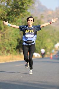 BIB: 7221
                            <button type="button" onclick="openModal(7215033)" class="btn btn-primary btn-sm float-right btn-popup" data-toggle="modal" data-target=".modal-high-quality">
                        <i class="fas fa-shopping-cart"></i> Add to Cart
                    </button>
                                            <button type="button" onclick="isThisMe(7215033, true)" class="btn btn-success btn-sm float-right btn-popup btn-isme hidden" data-toggle="tooltip" data-placement="bottom" title="นี่คือรูปของคุณใช่ไหม คลิกที่นี่เพื่อเอาเข้าอัลบั้ม">
                        <i class="fas fa-plus"></i> Add to album
                    </button>
                    <button type="button" onclick="isThisMe(7215033, false)" class="btn btn-warning btn-sm float-right btn-popup btn-isnotme hidden">
                        <i class="fas fa-ban"></i> Remove from album
                    </button>