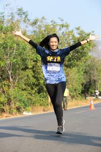 BIB: 7050
                            <button type="button" onclick="openModal(7215123)" class="btn btn-primary btn-sm float-right btn-popup" data-toggle="modal" data-target=".modal-high-quality">
                        <i class="fas fa-shopping-cart"></i> Add to Cart
                    </button>
                                            <button type="button" onclick="isThisMe(7215123, true)" class="btn btn-success btn-sm float-right btn-popup btn-isme hidden" data-toggle="tooltip" data-placement="bottom" title="นี่คือรูปของคุณใช่ไหม คลิกที่นี่เพื่อเอาเข้าอัลบั้ม">
                        <i class="fas fa-plus"></i> Add to album
                    </button>
                    <button type="button" onclick="isThisMe(7215123, false)" class="btn btn-warning btn-sm float-right btn-popup btn-isnotme hidden">
                        <i class="fas fa-ban"></i> Remove from album
                    </button>