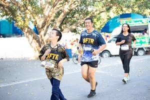 BIB: 3001
                            <button type="button" onclick="openModal(7219750)" class="btn btn-primary btn-sm float-right btn-popup" data-toggle="modal" data-target=".modal-high-quality">
                        <i class="fas fa-shopping-cart"></i> Add to Cart
                    </button>
                                            <button type="button" onclick="isThisMe(7219750, true)" class="btn btn-success btn-sm float-right btn-popup btn-isme hidden" data-toggle="tooltip" data-placement="bottom" title="นี่คือรูปของคุณใช่ไหม คลิกที่นี่เพื่อเอาเข้าอัลบั้ม">
                        <i class="fas fa-plus"></i> Add to album
                    </button>
                    <button type="button" onclick="isThisMe(7219750, false)" class="btn btn-warning btn-sm float-right btn-popup btn-isnotme hidden">
                        <i class="fas fa-ban"></i> Remove from album
                    </button>