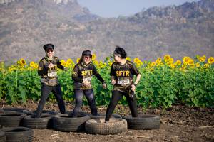 BIB: 3042
                            <button type="button" onclick="openModal(7219685)" class="btn btn-primary btn-sm float-right btn-popup" data-toggle="modal" data-target=".modal-high-quality">
                        <i class="fas fa-shopping-cart"></i> Add to Cart
                    </button>
                                            <button type="button" onclick="isThisMe(7219685, true)" class="btn btn-success btn-sm float-right btn-popup btn-isme hidden" data-toggle="tooltip" data-placement="bottom" title="นี่คือรูปของคุณใช่ไหม คลิกที่นี่เพื่อเอาเข้าอัลบั้ม">
                        <i class="fas fa-plus"></i> Add to album
                    </button>
                    <button type="button" onclick="isThisMe(7219685, false)" class="btn btn-warning btn-sm float-right btn-popup btn-isnotme hidden">
                        <i class="fas fa-ban"></i> Remove from album
                    </button>