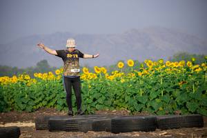 BIB: 3040
                            <button type="button" onclick="openModal(7219627)" class="btn btn-primary btn-sm float-right btn-popup" data-toggle="modal" data-target=".modal-high-quality">
                        <i class="fas fa-shopping-cart"></i> Add to Cart
                    </button>
                                            <button type="button" onclick="isThisMe(7219627, true)" class="btn btn-success btn-sm float-right btn-popup btn-isme hidden" data-toggle="tooltip" data-placement="bottom" title="นี่คือรูปของคุณใช่ไหม คลิกที่นี่เพื่อเอาเข้าอัลบั้ม">
                        <i class="fas fa-plus"></i> Add to album
                    </button>
                    <button type="button" onclick="isThisMe(7219627, false)" class="btn btn-warning btn-sm float-right btn-popup btn-isnotme hidden">
                        <i class="fas fa-ban"></i> Remove from album
                    </button>