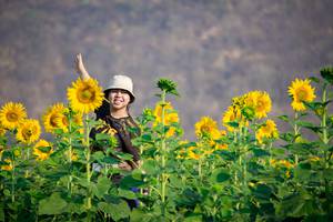 BIB: 
                            <button type="button" onclick="openModal(7219654)" class="btn btn-primary btn-sm float-right btn-popup" data-toggle="modal" data-target=".modal-high-quality">
                        <i class="fas fa-shopping-cart"></i> Add to Cart
                    </button>
                                            <button type="button" onclick="isThisMe(7219654, true)" class="btn btn-success btn-sm float-right btn-popup btn-isme hidden" data-toggle="tooltip" data-placement="bottom" title="นี่คือรูปของคุณใช่ไหม คลิกที่นี่เพื่อเอาเข้าอัลบั้ม">
                        <i class="fas fa-plus"></i> Add to album
                    </button>
                    <button type="button" onclick="isThisMe(7219654, false)" class="btn btn-warning btn-sm float-right btn-popup btn-isnotme hidden">
                        <i class="fas fa-ban"></i> Remove from album
                    </button>