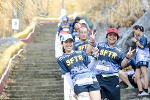 BIB: 7425
                            <button type="button" onclick="openModal(7248166)" class="btn btn-primary btn-sm float-right btn-popup" data-toggle="modal" data-target=".modal-high-quality">
                        <i class="fas fa-shopping-cart"></i> Add to Cart
                    </button>
                                            <button type="button" onclick="isThisMe(7248166, true)" class="btn btn-success btn-sm float-right btn-popup btn-isme hidden" data-toggle="tooltip" data-placement="bottom" title="นี่คือรูปของคุณใช่ไหม คลิกที่นี่เพื่อเอาเข้าอัลบั้ม">
                        <i class="fas fa-plus"></i> Add to album
                    </button>
                    <button type="button" onclick="isThisMe(7248166, false)" class="btn btn-warning btn-sm float-right btn-popup btn-isnotme hidden">
                        <i class="fas fa-ban"></i> Remove from album
                    </button>