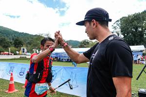 BIB: 3008
                            <button type="button" onclick="openModal(25044930)" class="btn btn-primary btn-sm float-right btn-popup" data-toggle="modal" data-target=".modal-high-quality">
                        <i class="fas fa-shopping-cart"></i> Add to Cart
                    </button>
                                            <button type="button" onclick="isThisMe(25044930, true)" class="btn btn-success btn-sm float-right btn-popup btn-isme hidden" data-toggle="tooltip" data-placement="bottom" title="นี่คือรูปของคุณใช่ไหม คลิกที่นี่เพื่อเอาเข้าอัลบั้ม">
                        <i class="fas fa-plus"></i> Add to album
                    </button>
                    <button type="button" onclick="isThisMe(25044930, false)" class="btn btn-warning btn-sm float-right btn-popup btn-isnotme hidden">
                        <i class="fas fa-ban"></i> Remove from album
                    </button>