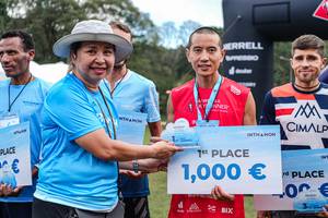 BIB: 1000
                            <button type="button" onclick="openModal(25044879)" class="btn btn-primary btn-sm float-right btn-popup" data-toggle="modal" data-target=".modal-high-quality">
                        <i class="fas fa-shopping-cart"></i> Add to Cart
                    </button>
                                            <button type="button" onclick="isThisMe(25044879, true)" class="btn btn-success btn-sm float-right btn-popup btn-isme hidden" data-toggle="tooltip" data-placement="bottom" title="นี่คือรูปของคุณใช่ไหม คลิกที่นี่เพื่อเอาเข้าอัลบั้ม">
                        <i class="fas fa-plus"></i> Add to album
                    </button>
                    <button type="button" onclick="isThisMe(25044879, false)" class="btn btn-warning btn-sm float-right btn-popup btn-isnotme hidden">
                        <i class="fas fa-ban"></i> Remove from album
                    </button>