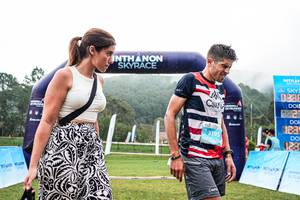 BIB: 3195, 0388, 183
                            <button type="button" onclick="openModal(25045019)" class="btn btn-primary btn-sm float-right btn-popup" data-toggle="modal" data-target=".modal-high-quality">
                        <i class="fas fa-shopping-cart"></i> Add to Cart
                    </button>
                                            <button type="button" onclick="isThisMe(25045019, true)" class="btn btn-success btn-sm float-right btn-popup btn-isme hidden" data-toggle="tooltip" data-placement="bottom" title="นี่คือรูปของคุณใช่ไหม คลิกที่นี่เพื่อเอาเข้าอัลบั้ม">
                        <i class="fas fa-plus"></i> Add to album
                    </button>
                    <button type="button" onclick="isThisMe(25045019, false)" class="btn btn-warning btn-sm float-right btn-popup btn-isnotme hidden">
                        <i class="fas fa-ban"></i> Remove from album
                    </button>