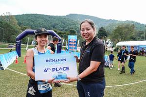 BIB: 731, 2033
                            <button type="button" onclick="openModal(25044644)" class="btn btn-primary btn-sm float-right btn-popup" data-toggle="modal" data-target=".modal-high-quality">
                        <i class="fas fa-shopping-cart"></i> Add to Cart
                    </button>
                                            <button type="button" onclick="isThisMe(25044644, true)" class="btn btn-success btn-sm float-right btn-popup btn-isme hidden" data-toggle="tooltip" data-placement="bottom" title="นี่คือรูปของคุณใช่ไหม คลิกที่นี่เพื่อเอาเข้าอัลบั้ม">
                        <i class="fas fa-plus"></i> Add to album
                    </button>
                    <button type="button" onclick="isThisMe(25044644, false)" class="btn btn-warning btn-sm float-right btn-popup btn-isnotme hidden">
                        <i class="fas fa-ban"></i> Remove from album
                    </button>