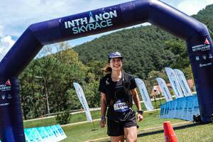 BIB: 504
                            <button type="button" onclick="openModal(25044525)" class="btn btn-primary btn-sm float-right btn-popup" data-toggle="modal" data-target=".modal-high-quality">
                        <i class="fas fa-shopping-cart"></i> Add to Cart
                    </button>
                                            <button type="button" onclick="isThisMe(25044525, true)" class="btn btn-success btn-sm float-right btn-popup btn-isme hidden" data-toggle="tooltip" data-placement="bottom" title="นี่คือรูปของคุณใช่ไหม คลิกที่นี่เพื่อเอาเข้าอัลบั้ม">
                        <i class="fas fa-plus"></i> Add to album
                    </button>
                    <button type="button" onclick="isThisMe(25044525, false)" class="btn btn-warning btn-sm float-right btn-popup btn-isnotme hidden">
                        <i class="fas fa-ban"></i> Remove from album
                    </button>