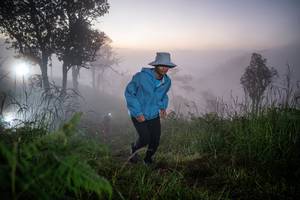 BIB: 
                            <button type="button" onclick="openModal(25016624)" class="btn btn-primary btn-sm float-right btn-popup" data-toggle="modal" data-target=".modal-high-quality">
                        <i class="fas fa-shopping-cart"></i> Add to Cart
                    </button>
                                            <button type="button" onclick="isThisMe(25016624, true)" class="btn btn-success btn-sm float-right btn-popup btn-isme hidden" data-toggle="tooltip" data-placement="bottom" title="นี่คือรูปของคุณใช่ไหม คลิกที่นี่เพื่อเอาเข้าอัลบั้ม">
                        <i class="fas fa-plus"></i> Add to album
                    </button>
                    <button type="button" onclick="isThisMe(25016624, false)" class="btn btn-warning btn-sm float-right btn-popup btn-isnotme hidden">
                        <i class="fas fa-ban"></i> Remove from album
                    </button>