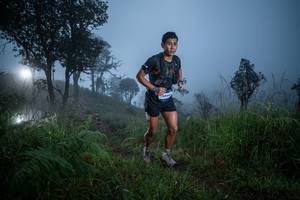 BIB: 5040
                            <button type="button" onclick="openModal(25016124)" class="btn btn-primary btn-sm float-right btn-popup" data-toggle="modal" data-target=".modal-high-quality">
                        <i class="fas fa-shopping-cart"></i> Add to Cart
                    </button>
                                            <button type="button" onclick="isThisMe(25016124, true)" class="btn btn-success btn-sm float-right btn-popup btn-isme hidden" data-toggle="tooltip" data-placement="bottom" title="นี่คือรูปของคุณใช่ไหม คลิกที่นี่เพื่อเอาเข้าอัลบั้ม">
                        <i class="fas fa-plus"></i> Add to album
                    </button>
                    <button type="button" onclick="isThisMe(25016124, false)" class="btn btn-warning btn-sm float-right btn-popup btn-isnotme hidden">
                        <i class="fas fa-ban"></i> Remove from album
                    </button>