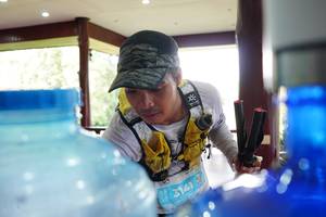 BIB: 3141
                            <button type="button" onclick="openModal(24999118)" class="btn btn-primary btn-sm float-right btn-popup" data-toggle="modal" data-target=".modal-high-quality">
                        <i class="fas fa-shopping-cart"></i> Add to Cart
                    </button>
                                            <button type="button" onclick="isThisMe(24999118, true)" class="btn btn-success btn-sm float-right btn-popup btn-isme hidden" data-toggle="tooltip" data-placement="bottom" title="นี่คือรูปของคุณใช่ไหม คลิกที่นี่เพื่อเอาเข้าอัลบั้ม">
                        <i class="fas fa-plus"></i> Add to album
                    </button>
                    <button type="button" onclick="isThisMe(24999118, false)" class="btn btn-warning btn-sm float-right btn-popup btn-isnotme hidden">
                        <i class="fas fa-ban"></i> Remove from album
                    </button>