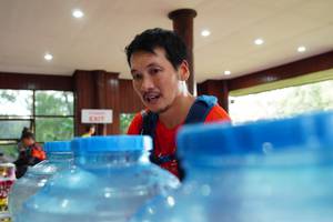 BIB: 
                            <button type="button" onclick="openModal(24999070)" class="btn btn-primary btn-sm float-right btn-popup" data-toggle="modal" data-target=".modal-high-quality">
                        <i class="fas fa-shopping-cart"></i> Add to Cart
                    </button>
                                            <button type="button" onclick="isThisMe(24999070, true)" class="btn btn-success btn-sm float-right btn-popup btn-isme hidden" data-toggle="tooltip" data-placement="bottom" title="นี่คือรูปของคุณใช่ไหม คลิกที่นี่เพื่อเอาเข้าอัลบั้ม">
                        <i class="fas fa-plus"></i> Add to album
                    </button>
                    <button type="button" onclick="isThisMe(24999070, false)" class="btn btn-warning btn-sm float-right btn-popup btn-isnotme hidden">
                        <i class="fas fa-ban"></i> Remove from album
                    </button>