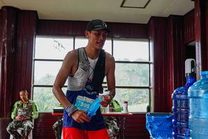 BIB: 305
                            <button type="button" onclick="openModal(24998852)" class="btn btn-primary btn-sm float-right btn-popup" data-toggle="modal" data-target=".modal-high-quality">
                        <i class="fas fa-shopping-cart"></i> Add to Cart
                    </button>
                                            <button type="button" onclick="isThisMe(24998852, true)" class="btn btn-success btn-sm float-right btn-popup btn-isme hidden" data-toggle="tooltip" data-placement="bottom" title="นี่คือรูปของคุณใช่ไหม คลิกที่นี่เพื่อเอาเข้าอัลบั้ม">
                        <i class="fas fa-plus"></i> Add to album
                    </button>
                    <button type="button" onclick="isThisMe(24998852, false)" class="btn btn-warning btn-sm float-right btn-popup btn-isnotme hidden">
                        <i class="fas fa-ban"></i> Remove from album
                    </button>