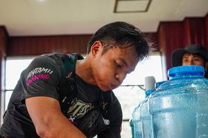 BIB: 
                            <button type="button" onclick="openModal(24996842)" class="btn btn-primary btn-sm float-right btn-popup" data-toggle="modal" data-target=".modal-high-quality">
                        <i class="fas fa-shopping-cart"></i> Add to Cart
                    </button>
                                            <button type="button" onclick="isThisMe(24996842, true)" class="btn btn-success btn-sm float-right btn-popup btn-isme hidden" data-toggle="tooltip" data-placement="bottom" title="นี่คือรูปของคุณใช่ไหม คลิกที่นี่เพื่อเอาเข้าอัลบั้ม">
                        <i class="fas fa-plus"></i> Add to album
                    </button>
                    <button type="button" onclick="isThisMe(24996842, false)" class="btn btn-warning btn-sm float-right btn-popup btn-isnotme hidden">
                        <i class="fas fa-ban"></i> Remove from album
                    </button>