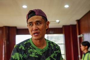 BIB: 
                            <button type="button" onclick="openModal(24996826)" class="btn btn-primary btn-sm float-right btn-popup" data-toggle="modal" data-target=".modal-high-quality">
                        <i class="fas fa-shopping-cart"></i> Add to Cart
                    </button>
                                            <button type="button" onclick="isThisMe(24996826, true)" class="btn btn-success btn-sm float-right btn-popup btn-isme hidden" data-toggle="tooltip" data-placement="bottom" title="นี่คือรูปของคุณใช่ไหม คลิกที่นี่เพื่อเอาเข้าอัลบั้ม">
                        <i class="fas fa-plus"></i> Add to album
                    </button>
                    <button type="button" onclick="isThisMe(24996826, false)" class="btn btn-warning btn-sm float-right btn-popup btn-isnotme hidden">
                        <i class="fas fa-ban"></i> Remove from album
                    </button>