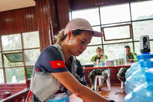 BIB: 
                            <button type="button" onclick="openModal(24998819)" class="btn btn-primary btn-sm float-right btn-popup" data-toggle="modal" data-target=".modal-high-quality">
                        <i class="fas fa-shopping-cart"></i> Add to Cart
                    </button>
                                            <button type="button" onclick="isThisMe(24998819, true)" class="btn btn-success btn-sm float-right btn-popup btn-isme hidden" data-toggle="tooltip" data-placement="bottom" title="นี่คือรูปของคุณใช่ไหม คลิกที่นี่เพื่อเอาเข้าอัลบั้ม">
                        <i class="fas fa-plus"></i> Add to album
                    </button>
                    <button type="button" onclick="isThisMe(24998819, false)" class="btn btn-warning btn-sm float-right btn-popup btn-isnotme hidden">
                        <i class="fas fa-ban"></i> Remove from album
                    </button>