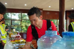 BIB: 
                            <button type="button" onclick="openModal(24999149)" class="btn btn-primary btn-sm float-right btn-popup" data-toggle="modal" data-target=".modal-high-quality">
                        <i class="fas fa-shopping-cart"></i> Add to Cart
                    </button>
                                            <button type="button" onclick="isThisMe(24999149, true)" class="btn btn-success btn-sm float-right btn-popup btn-isme hidden" data-toggle="tooltip" data-placement="bottom" title="นี่คือรูปของคุณใช่ไหม คลิกที่นี่เพื่อเอาเข้าอัลบั้ม">
                        <i class="fas fa-plus"></i> Add to album
                    </button>
                    <button type="button" onclick="isThisMe(24999149, false)" class="btn btn-warning btn-sm float-right btn-popup btn-isnotme hidden">
                        <i class="fas fa-ban"></i> Remove from album
                    </button>