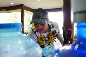 BIB: 3141
                            <button type="button" onclick="openModal(24999119)" class="btn btn-primary btn-sm float-right btn-popup" data-toggle="modal" data-target=".modal-high-quality">
                        <i class="fas fa-shopping-cart"></i> Add to Cart
                    </button>
                                            <button type="button" onclick="isThisMe(24999119, true)" class="btn btn-success btn-sm float-right btn-popup btn-isme hidden" data-toggle="tooltip" data-placement="bottom" title="นี่คือรูปของคุณใช่ไหม คลิกที่นี่เพื่อเอาเข้าอัลบั้ม">
                        <i class="fas fa-plus"></i> Add to album
                    </button>
                    <button type="button" onclick="isThisMe(24999119, false)" class="btn btn-warning btn-sm float-right btn-popup btn-isnotme hidden">
                        <i class="fas fa-ban"></i> Remove from album
                    </button>