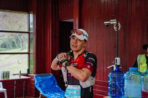 BIB: 3049
                            <button type="button" onclick="openModal(24997186)" class="btn btn-primary btn-sm float-right btn-popup" data-toggle="modal" data-target=".modal-high-quality">
                        <i class="fas fa-shopping-cart"></i> Add to Cart
                    </button>
                                            <button type="button" onclick="isThisMe(24997186, true)" class="btn btn-success btn-sm float-right btn-popup btn-isme hidden" data-toggle="tooltip" data-placement="bottom" title="นี่คือรูปของคุณใช่ไหม คลิกที่นี่เพื่อเอาเข้าอัลบั้ม">
                        <i class="fas fa-plus"></i> Add to album
                    </button>
                    <button type="button" onclick="isThisMe(24997186, false)" class="btn btn-warning btn-sm float-right btn-popup btn-isnotme hidden">
                        <i class="fas fa-ban"></i> Remove from album
                    </button>