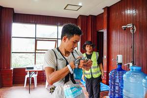 BIB: 3208
                            <button type="button" onclick="openModal(24995276)" class="btn btn-primary btn-sm float-right btn-popup" data-toggle="modal" data-target=".modal-high-quality">
                        <i class="fas fa-shopping-cart"></i> Add to Cart
                    </button>
                                            <button type="button" onclick="isThisMe(24995276, true)" class="btn btn-success btn-sm float-right btn-popup btn-isme hidden" data-toggle="tooltip" data-placement="bottom" title="นี่คือรูปของคุณใช่ไหม คลิกที่นี่เพื่อเอาเข้าอัลบั้ม">
                        <i class="fas fa-plus"></i> Add to album
                    </button>
                    <button type="button" onclick="isThisMe(24995276, false)" class="btn btn-warning btn-sm float-right btn-popup btn-isnotme hidden">
                        <i class="fas fa-ban"></i> Remove from album
                    </button>