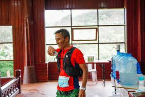 BIB: 3008
                            <button type="button" onclick="openModal(24995171)" class="btn btn-primary btn-sm float-right btn-popup" data-toggle="modal" data-target=".modal-high-quality">
                        <i class="fas fa-shopping-cart"></i> Add to Cart
                    </button>
                                            <button type="button" onclick="isThisMe(24995171, true)" class="btn btn-success btn-sm float-right btn-popup btn-isme hidden" data-toggle="tooltip" data-placement="bottom" title="นี่คือรูปของคุณใช่ไหม คลิกที่นี่เพื่อเอาเข้าอัลบั้ม">
                        <i class="fas fa-plus"></i> Add to album
                    </button>
                    <button type="button" onclick="isThisMe(24995171, false)" class="btn btn-warning btn-sm float-right btn-popup btn-isnotme hidden">
                        <i class="fas fa-ban"></i> Remove from album
                    </button>