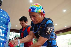 BIB: 
                            <button type="button" onclick="openModal(24999066)" class="btn btn-primary btn-sm float-right btn-popup" data-toggle="modal" data-target=".modal-high-quality">
                        <i class="fas fa-shopping-cart"></i> Add to Cart
                    </button>
                                            <button type="button" onclick="isThisMe(24999066, true)" class="btn btn-success btn-sm float-right btn-popup btn-isme hidden" data-toggle="tooltip" data-placement="bottom" title="นี่คือรูปของคุณใช่ไหม คลิกที่นี่เพื่อเอาเข้าอัลบั้ม">
                        <i class="fas fa-plus"></i> Add to album
                    </button>
                    <button type="button" onclick="isThisMe(24999066, false)" class="btn btn-warning btn-sm float-right btn-popup btn-isnotme hidden">
                        <i class="fas fa-ban"></i> Remove from album
                    </button>