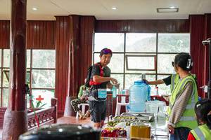 BIB: 13088
                            <button type="button" onclick="openModal(24998979)" class="btn btn-primary btn-sm float-right btn-popup" data-toggle="modal" data-target=".modal-high-quality">
                        <i class="fas fa-shopping-cart"></i> Add to Cart
                    </button>
                                            <button type="button" onclick="isThisMe(24998979, true)" class="btn btn-success btn-sm float-right btn-popup btn-isme hidden" data-toggle="tooltip" data-placement="bottom" title="นี่คือรูปของคุณใช่ไหม คลิกที่นี่เพื่อเอาเข้าอัลบั้ม">
                        <i class="fas fa-plus"></i> Add to album
                    </button>
                    <button type="button" onclick="isThisMe(24998979, false)" class="btn btn-warning btn-sm float-right btn-popup btn-isnotme hidden">
                        <i class="fas fa-ban"></i> Remove from album
                    </button>