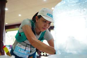 BIB: 3204
                            <button type="button" onclick="openModal(24999019)" class="btn btn-primary btn-sm float-right btn-popup" data-toggle="modal" data-target=".modal-high-quality">
                        <i class="fas fa-shopping-cart"></i> Add to Cart
                    </button>
                                            <button type="button" onclick="isThisMe(24999019, true)" class="btn btn-success btn-sm float-right btn-popup btn-isme hidden" data-toggle="tooltip" data-placement="bottom" title="นี่คือรูปของคุณใช่ไหม คลิกที่นี่เพื่อเอาเข้าอัลบั้ม">
                        <i class="fas fa-plus"></i> Add to album
                    </button>
                    <button type="button" onclick="isThisMe(24999019, false)" class="btn btn-warning btn-sm float-right btn-popup btn-isnotme hidden">
                        <i class="fas fa-ban"></i> Remove from album
                    </button>