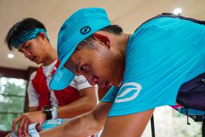 BIB: 3082
                            <button type="button" onclick="openModal(24998911)" class="btn btn-primary btn-sm float-right btn-popup" data-toggle="modal" data-target=".modal-high-quality">
                        <i class="fas fa-shopping-cart"></i> Add to Cart
                    </button>
                                            <button type="button" onclick="isThisMe(24998911, true)" class="btn btn-success btn-sm float-right btn-popup btn-isme hidden" data-toggle="tooltip" data-placement="bottom" title="นี่คือรูปของคุณใช่ไหม คลิกที่นี่เพื่อเอาเข้าอัลบั้ม">
                        <i class="fas fa-plus"></i> Add to album
                    </button>
                    <button type="button" onclick="isThisMe(24998911, false)" class="btn btn-warning btn-sm float-right btn-popup btn-isnotme hidden">
                        <i class="fas fa-ban"></i> Remove from album
                    </button>