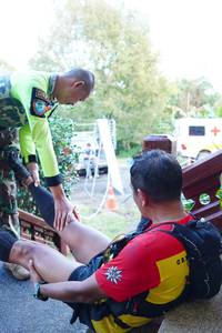 BIB: 
                            <button type="button" onclick="openModal(24999315)" class="btn btn-primary btn-sm float-right btn-popup" data-toggle="modal" data-target=".modal-high-quality">
                        <i class="fas fa-shopping-cart"></i> Add to Cart
                    </button>
                                            <button type="button" onclick="isThisMe(24999315, true)" class="btn btn-success btn-sm float-right btn-popup btn-isme hidden" data-toggle="tooltip" data-placement="bottom" title="นี่คือรูปของคุณใช่ไหม คลิกที่นี่เพื่อเอาเข้าอัลบั้ม">
                        <i class="fas fa-plus"></i> Add to album
                    </button>
                    <button type="button" onclick="isThisMe(24999315, false)" class="btn btn-warning btn-sm float-right btn-popup btn-isnotme hidden">
                        <i class="fas fa-ban"></i> Remove from album
                    </button>