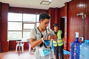 BIB: 3208
                            <button type="button" onclick="openModal(24995275)" class="btn btn-primary btn-sm float-right btn-popup" data-toggle="modal" data-target=".modal-high-quality">
                        <i class="fas fa-shopping-cart"></i> Add to Cart
                    </button>
                                            <button type="button" onclick="isThisMe(24995275, true)" class="btn btn-success btn-sm float-right btn-popup btn-isme hidden" data-toggle="tooltip" data-placement="bottom" title="นี่คือรูปของคุณใช่ไหม คลิกที่นี่เพื่อเอาเข้าอัลบั้ม">
                        <i class="fas fa-plus"></i> Add to album
                    </button>
                    <button type="button" onclick="isThisMe(24995275, false)" class="btn btn-warning btn-sm float-right btn-popup btn-isnotme hidden">
                        <i class="fas fa-ban"></i> Remove from album
                    </button>