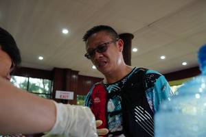 BIB: 
                            <button type="button" onclick="openModal(24999300)" class="btn btn-primary btn-sm float-right btn-popup" data-toggle="modal" data-target=".modal-high-quality">
                        <i class="fas fa-shopping-cart"></i> Add to Cart
                    </button>
                                            <button type="button" onclick="isThisMe(24999300, true)" class="btn btn-success btn-sm float-right btn-popup btn-isme hidden" data-toggle="tooltip" data-placement="bottom" title="นี่คือรูปของคุณใช่ไหม คลิกที่นี่เพื่อเอาเข้าอัลบั้ม">
                        <i class="fas fa-plus"></i> Add to album
                    </button>
                    <button type="button" onclick="isThisMe(24999300, false)" class="btn btn-warning btn-sm float-right btn-popup btn-isnotme hidden">
                        <i class="fas fa-ban"></i> Remove from album
                    </button>