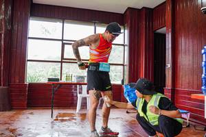 BIB: 190
                            <button type="button" onclick="openModal(24998683)" class="btn btn-primary btn-sm float-right btn-popup" data-toggle="modal" data-target=".modal-high-quality">
                        <i class="fas fa-shopping-cart"></i> Add to Cart
                    </button>
                                            <button type="button" onclick="isThisMe(24998683, true)" class="btn btn-success btn-sm float-right btn-popup btn-isme hidden" data-toggle="tooltip" data-placement="bottom" title="นี่คือรูปของคุณใช่ไหม คลิกที่นี่เพื่อเอาเข้าอัลบั้ม">
                        <i class="fas fa-plus"></i> Add to album
                    </button>
                    <button type="button" onclick="isThisMe(24998683, false)" class="btn btn-warning btn-sm float-right btn-popup btn-isnotme hidden">
                        <i class="fas fa-ban"></i> Remove from album
                    </button>