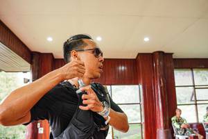 BIB: 
                            <button type="button" onclick="openModal(24998924)" class="btn btn-primary btn-sm float-right btn-popup" data-toggle="modal" data-target=".modal-high-quality">
                        <i class="fas fa-shopping-cart"></i> Add to Cart
                    </button>
                                            <button type="button" onclick="isThisMe(24998924, true)" class="btn btn-success btn-sm float-right btn-popup btn-isme hidden" data-toggle="tooltip" data-placement="bottom" title="นี่คือรูปของคุณใช่ไหม คลิกที่นี่เพื่อเอาเข้าอัลบั้ม">
                        <i class="fas fa-plus"></i> Add to album
                    </button>
                    <button type="button" onclick="isThisMe(24998924, false)" class="btn btn-warning btn-sm float-right btn-popup btn-isnotme hidden">
                        <i class="fas fa-ban"></i> Remove from album
                    </button>