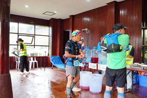 BIB: 
                            <button type="button" onclick="openModal(24999061)" class="btn btn-primary btn-sm float-right btn-popup" data-toggle="modal" data-target=".modal-high-quality">
                        <i class="fas fa-shopping-cart"></i> Add to Cart
                    </button>
                                            <button type="button" onclick="isThisMe(24999061, true)" class="btn btn-success btn-sm float-right btn-popup btn-isme hidden" data-toggle="tooltip" data-placement="bottom" title="นี่คือรูปของคุณใช่ไหม คลิกที่นี่เพื่อเอาเข้าอัลบั้ม">
                        <i class="fas fa-plus"></i> Add to album
                    </button>
                    <button type="button" onclick="isThisMe(24999061, false)" class="btn btn-warning btn-sm float-right btn-popup btn-isnotme hidden">
                        <i class="fas fa-ban"></i> Remove from album
                    </button>