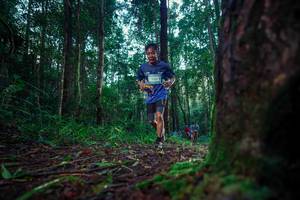 BIB: 2002
                            <button type="button" onclick="openModal(25009492)" class="btn btn-primary btn-sm float-right btn-popup" data-toggle="modal" data-target=".modal-high-quality">
                        <i class="fas fa-shopping-cart"></i> Add to Cart
                    </button>
                                            <button type="button" onclick="isThisMe(25009492, true)" class="btn btn-success btn-sm float-right btn-popup btn-isme hidden" data-toggle="tooltip" data-placement="bottom" title="นี่คือรูปของคุณใช่ไหม คลิกที่นี่เพื่อเอาเข้าอัลบั้ม">
                        <i class="fas fa-plus"></i> Add to album
                    </button>
                    <button type="button" onclick="isThisMe(25009492, false)" class="btn btn-warning btn-sm float-right btn-popup btn-isnotme hidden">
                        <i class="fas fa-ban"></i> Remove from album
                    </button>